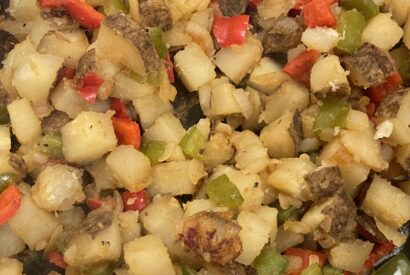 Thumbnail for Easy Healthy Breakfast Potato Hash (Oil-Free + Plant-Based)